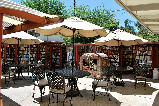 Bart's Books - Gallery Image