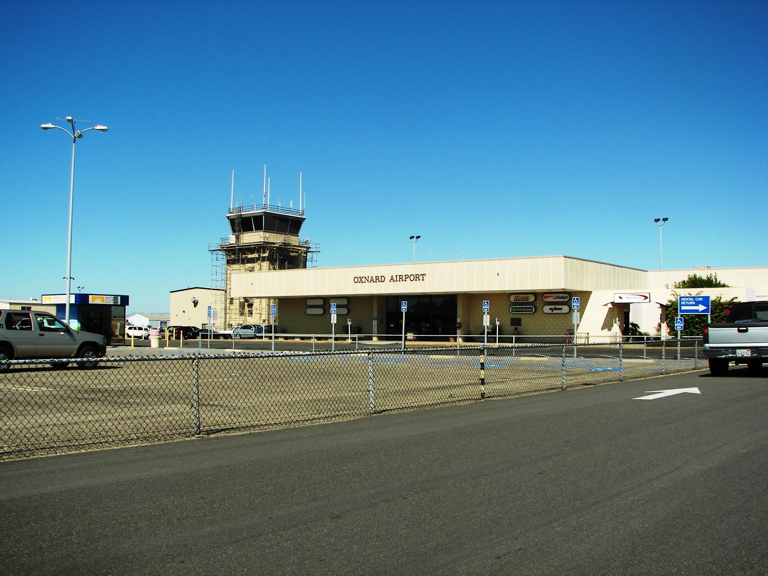 Oxnard Airport - Hero Image