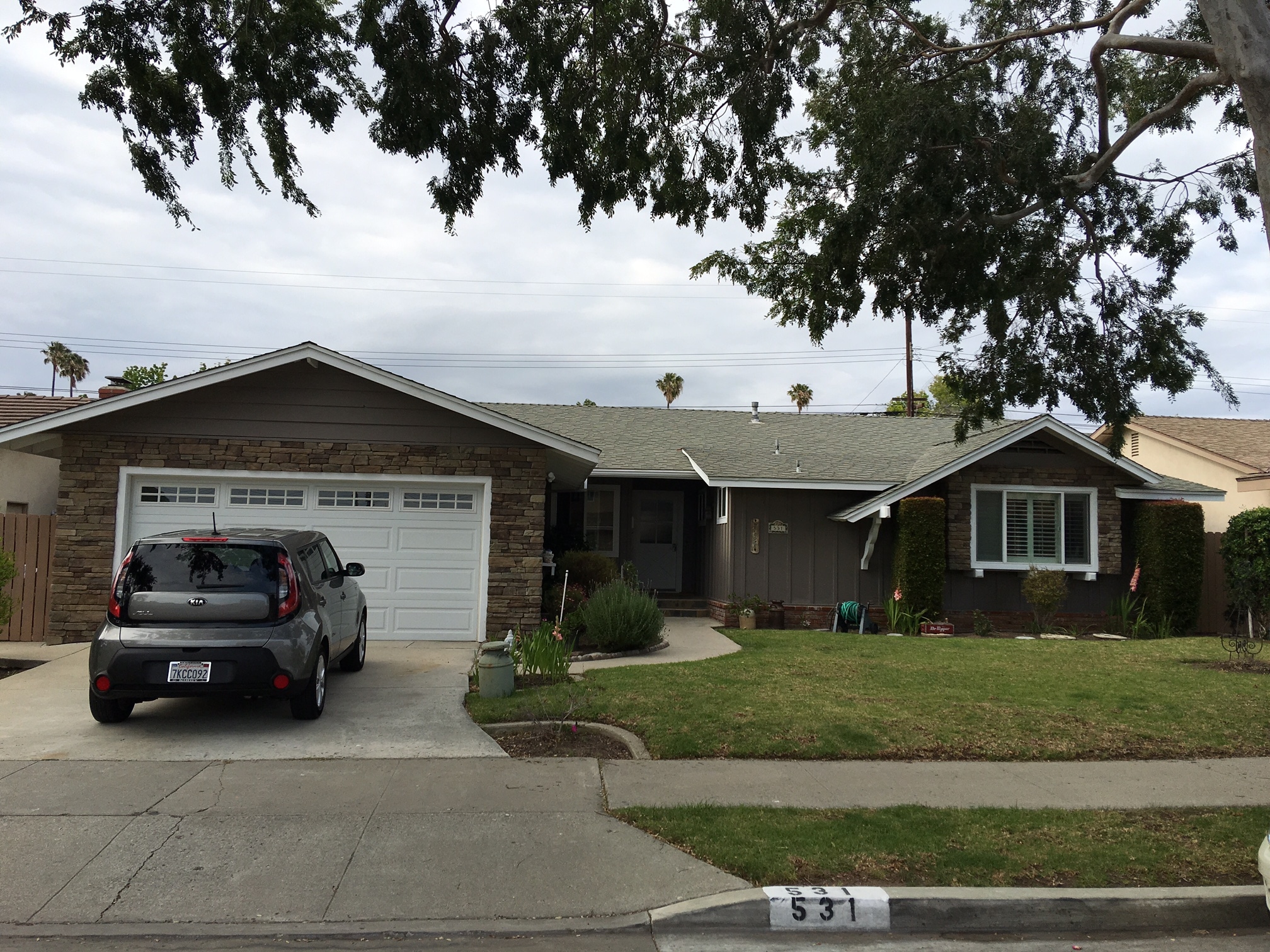 Cute California Cottage -- One Story Residence - Hero Image