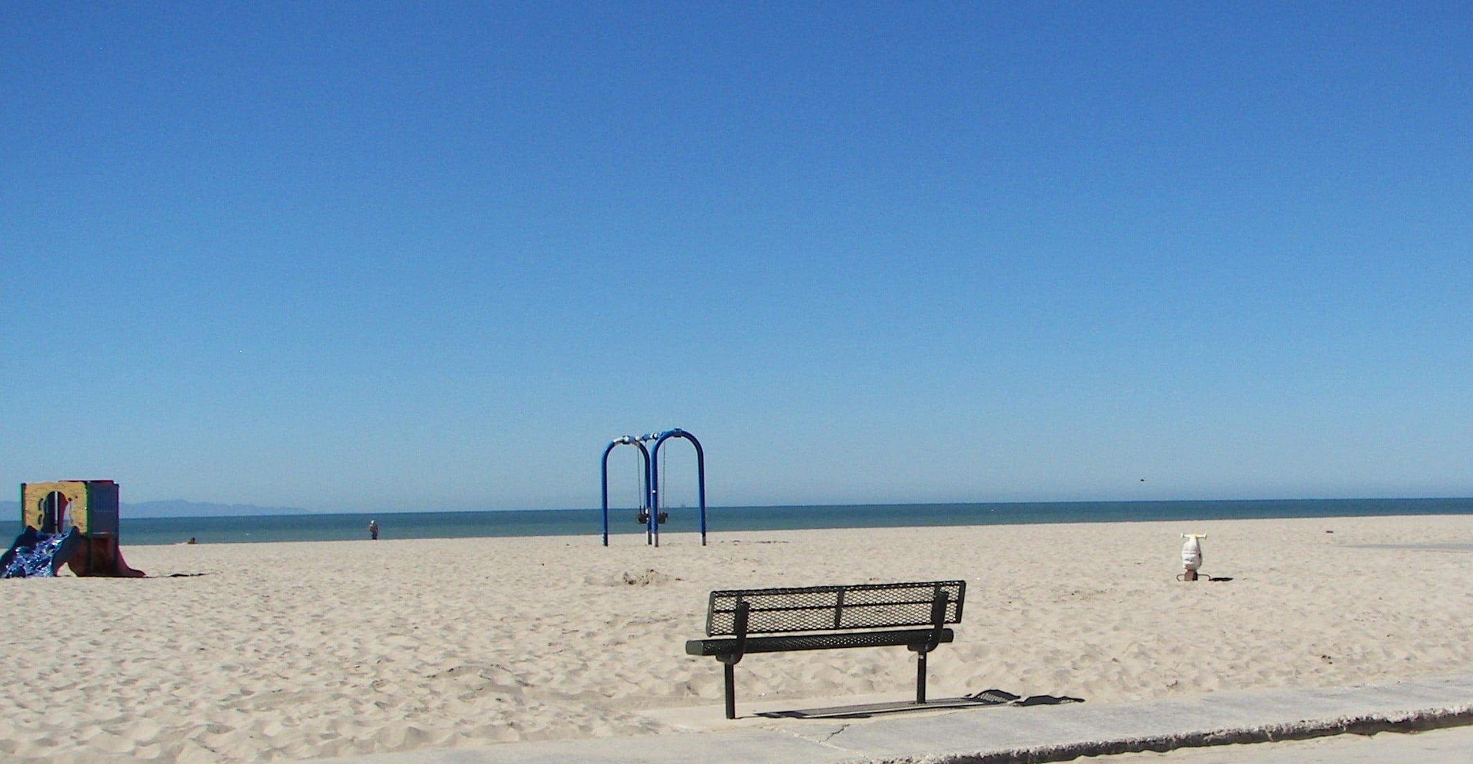 Neptune Square - Gallery Image
