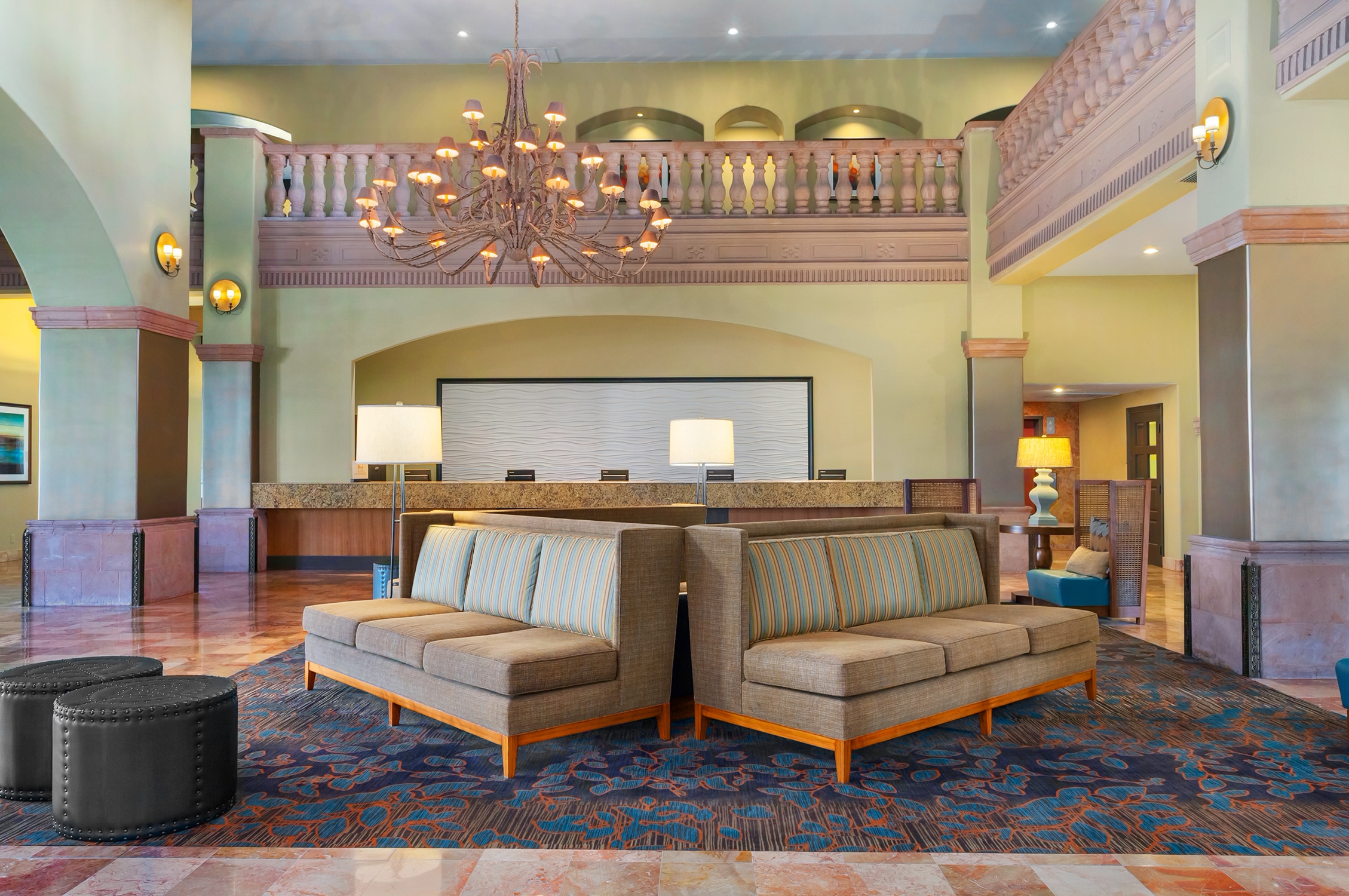 Embassy Suites Mandalay Beach Resort - Gallery Image