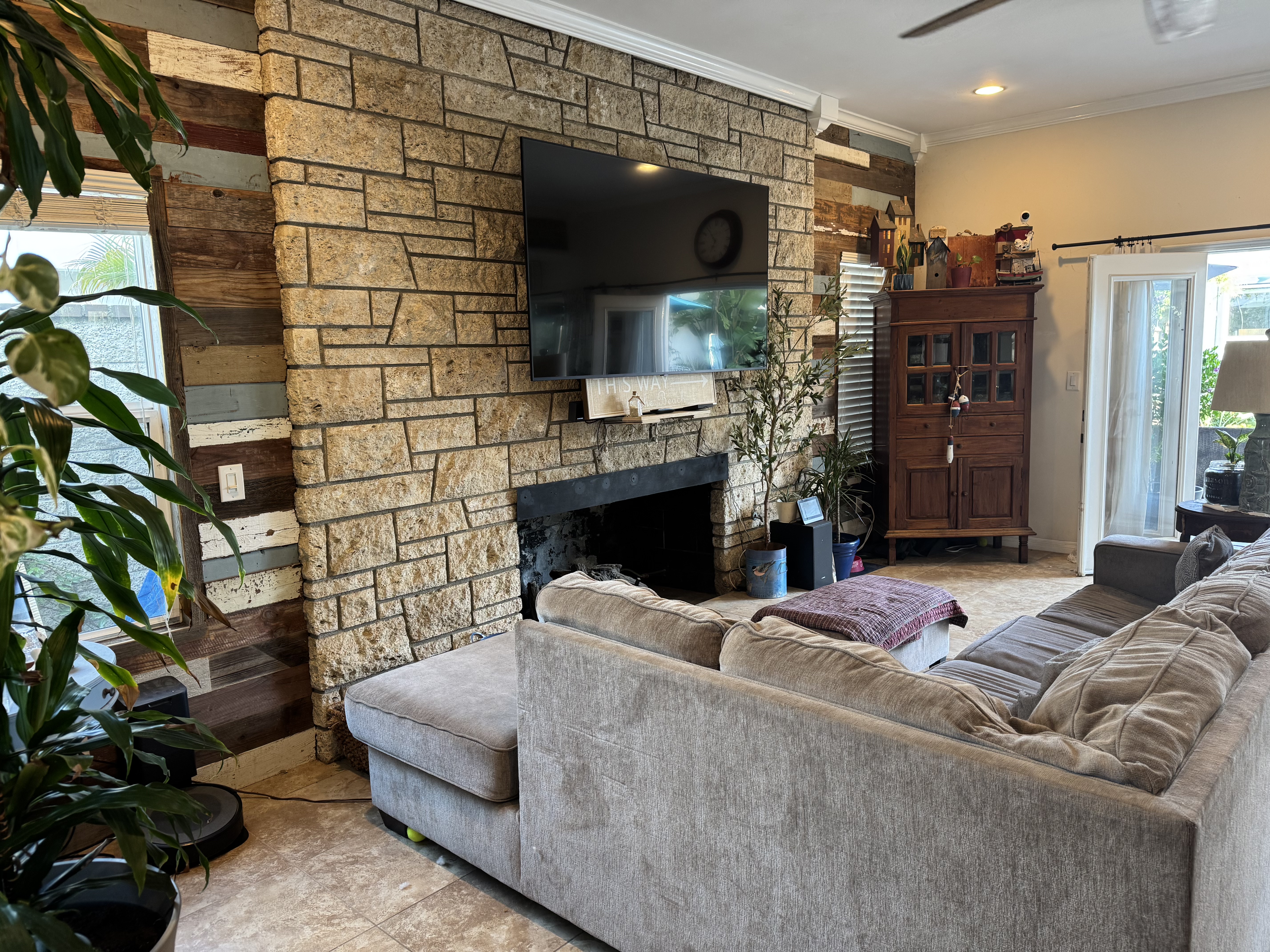 One Story Home a Block from The Beach Kimberly Boyd - Gallery Image