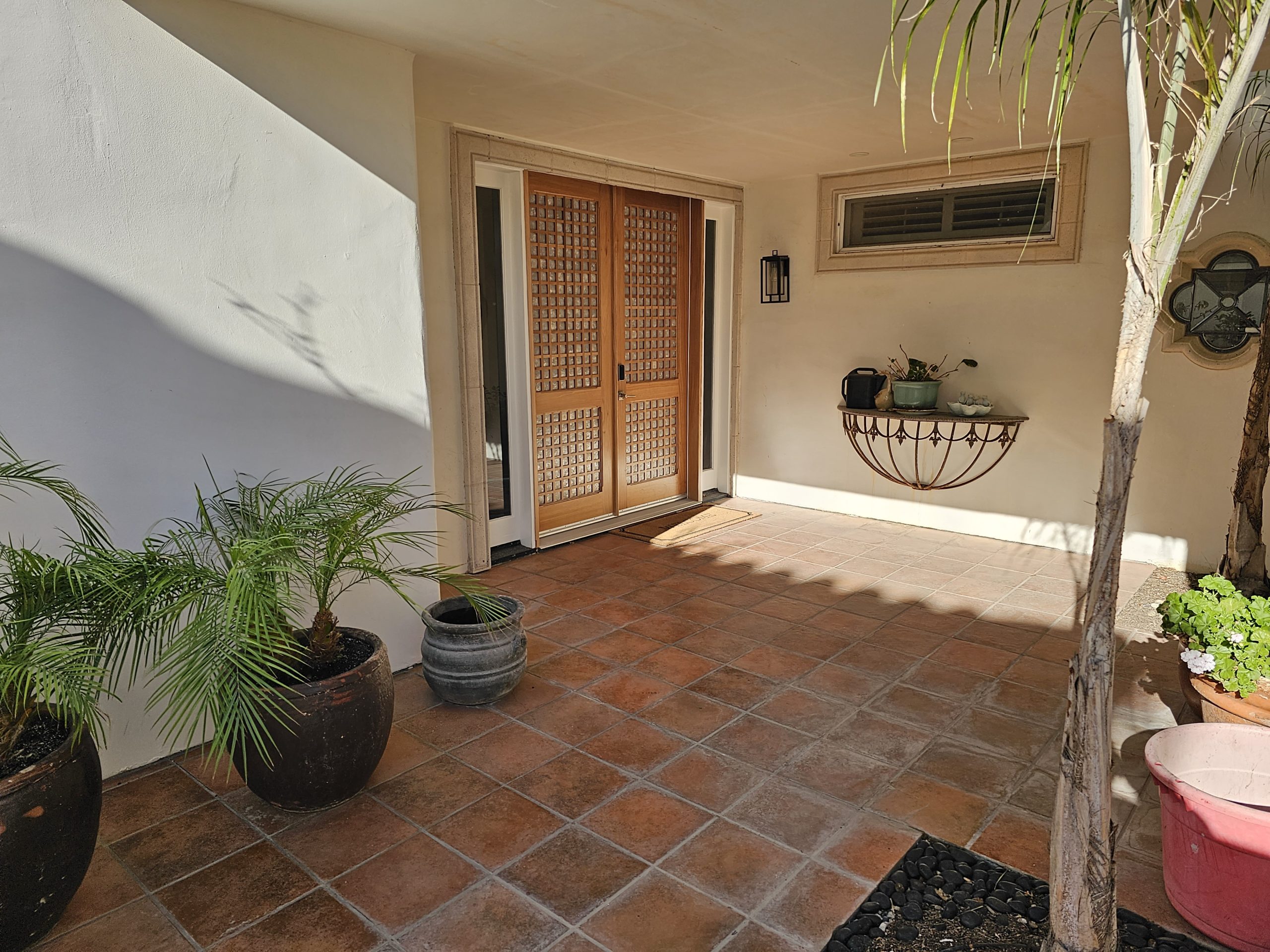 Beach Location in Oxnard - Zach Rosenberg - Contact - Gallery Image