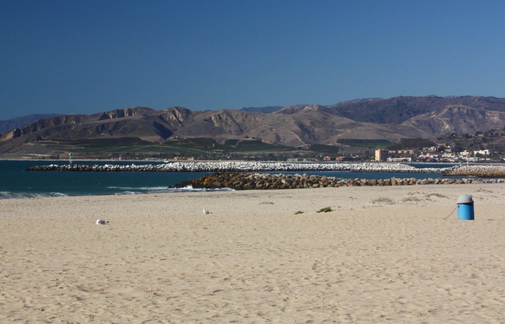 Surfers Knoll Beach - Hero Image