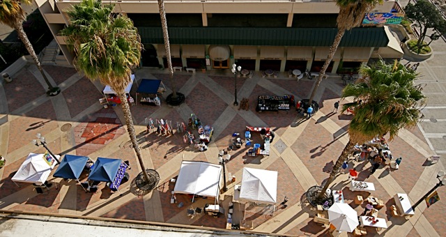 California Street Plaza - Hero Image