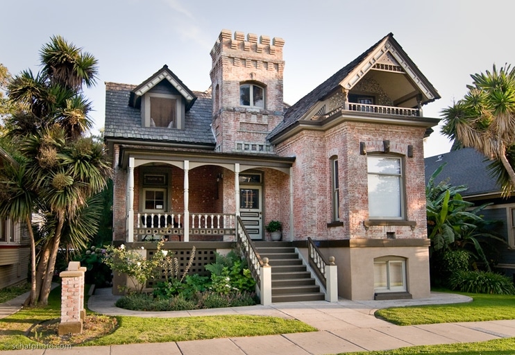 Mary Mitchell House - Hero Image