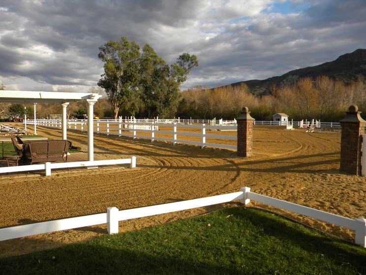 Stradivarius Equestrian Center - Hero Image