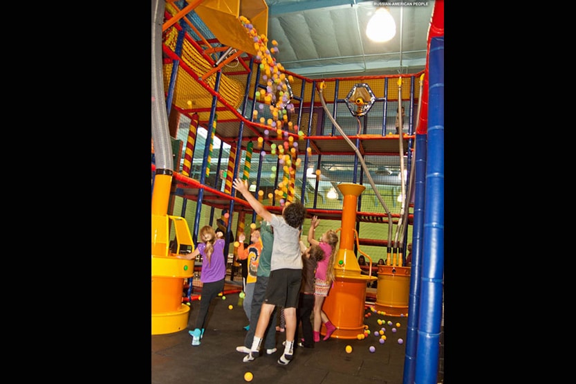 Kids World Natalia Teaca - Gallery Image