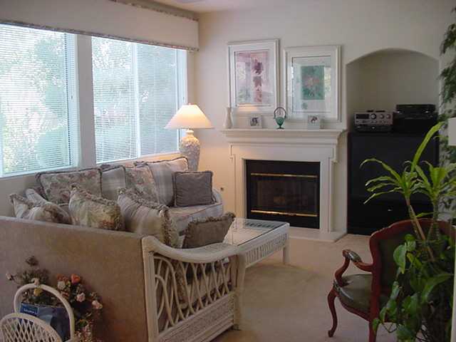 Simi Valley Residential Setting Don Mantooth &amp; Susan Genova - Gallery Image