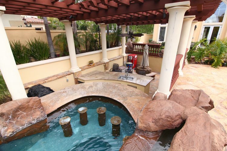 Film Friendly Two Story Residential Home Eric Rose - Gallery Image