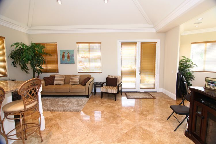 Film Friendly Two Story Residential Home Eric Rose - Gallery Image