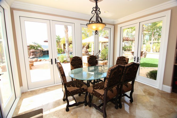 Film Friendly Two Story Residential Home Eric Rose - Gallery Image