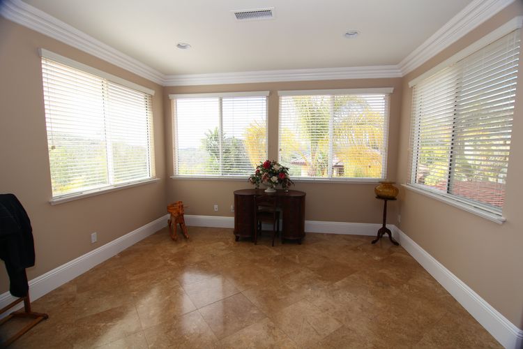 Film Friendly Two Story Residential Home Eric Rose - Gallery Image