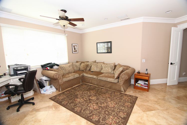 Film Friendly Two Story Residential Home Eric Rose - Gallery Image