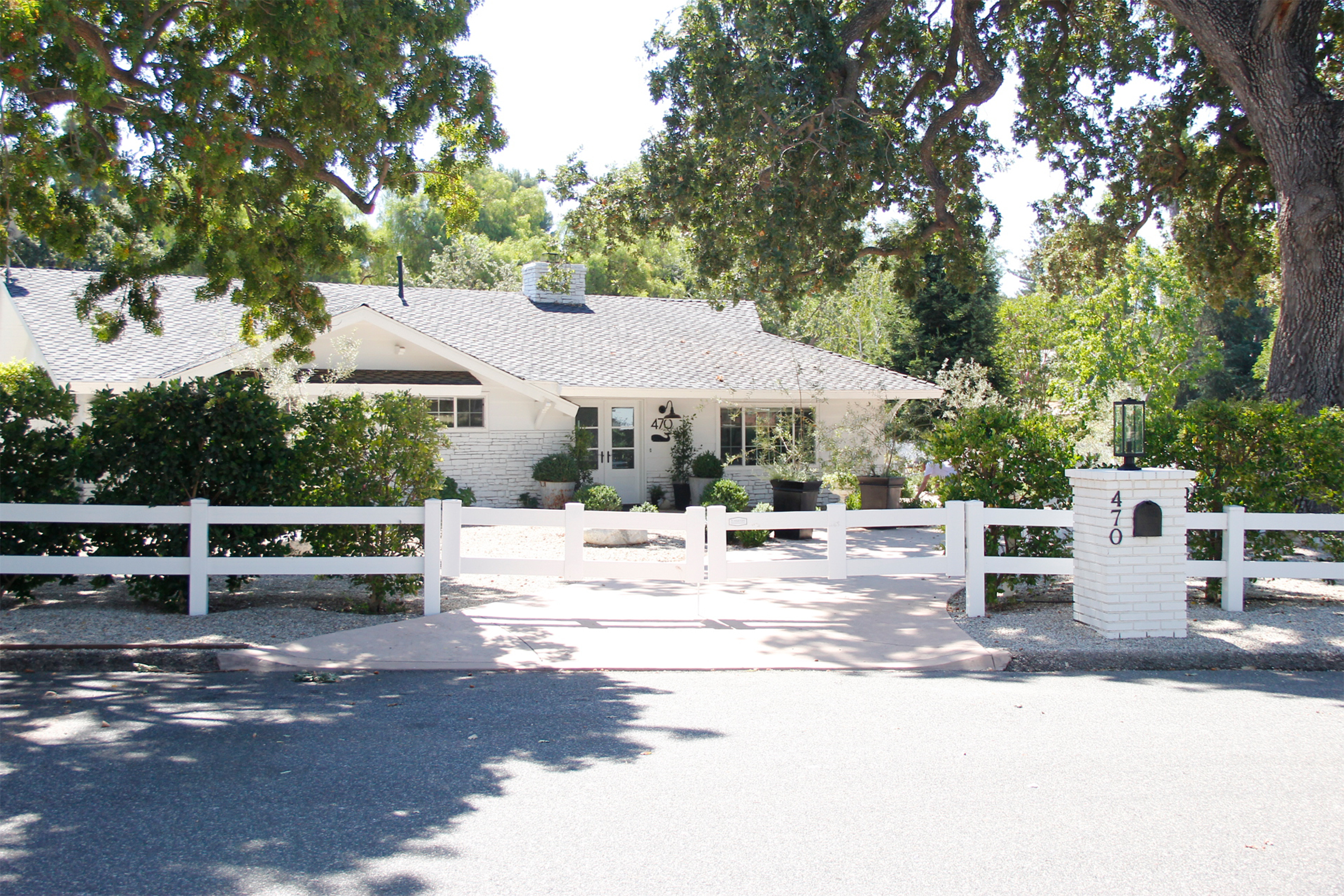 Ranch Style Horse Property KLAY HALL - Hero Image