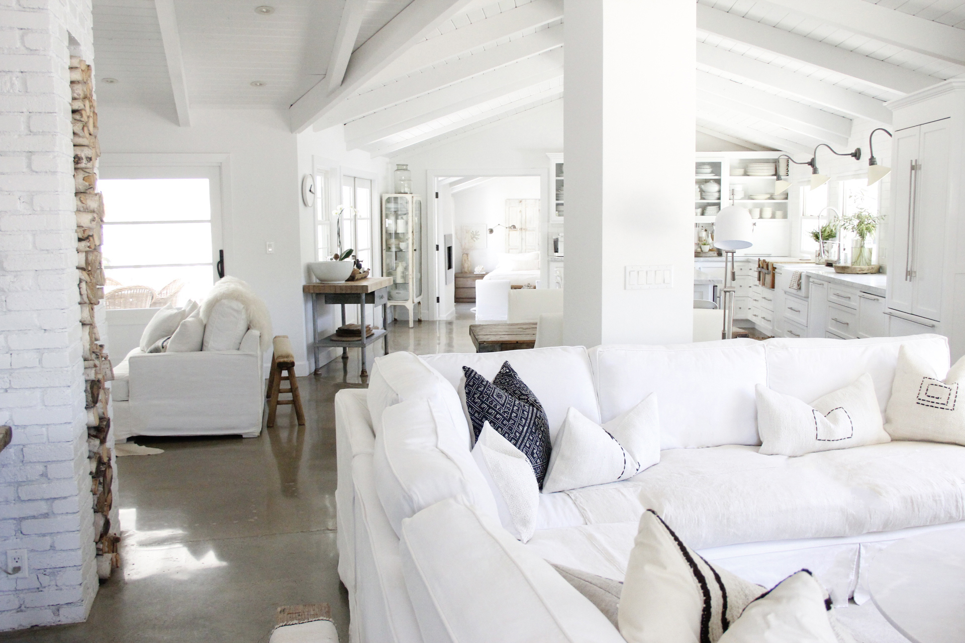 Ranch Style Horse Property KLAY HALL - Gallery Image