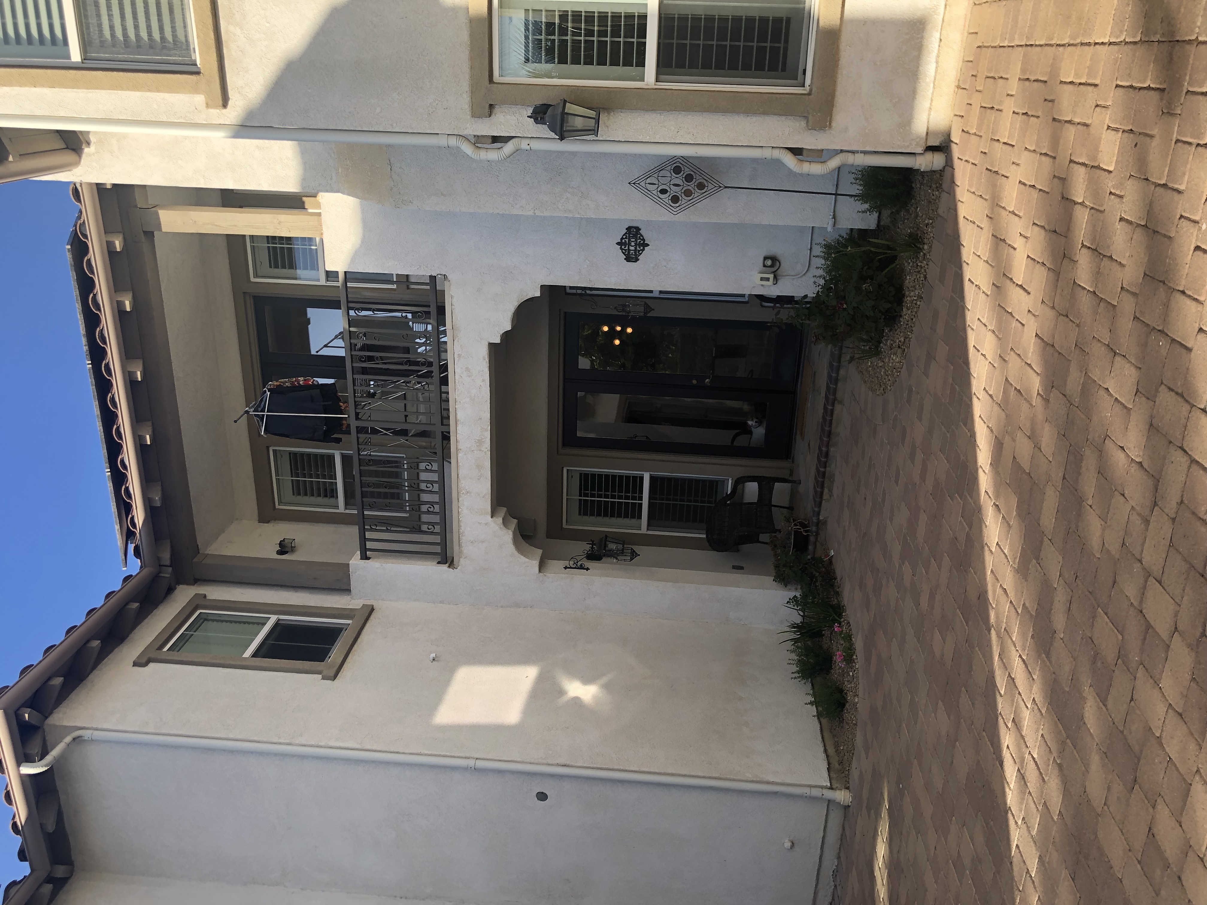 Residential Home Simi Valley Roseann DiGiovanni - Gallery Image