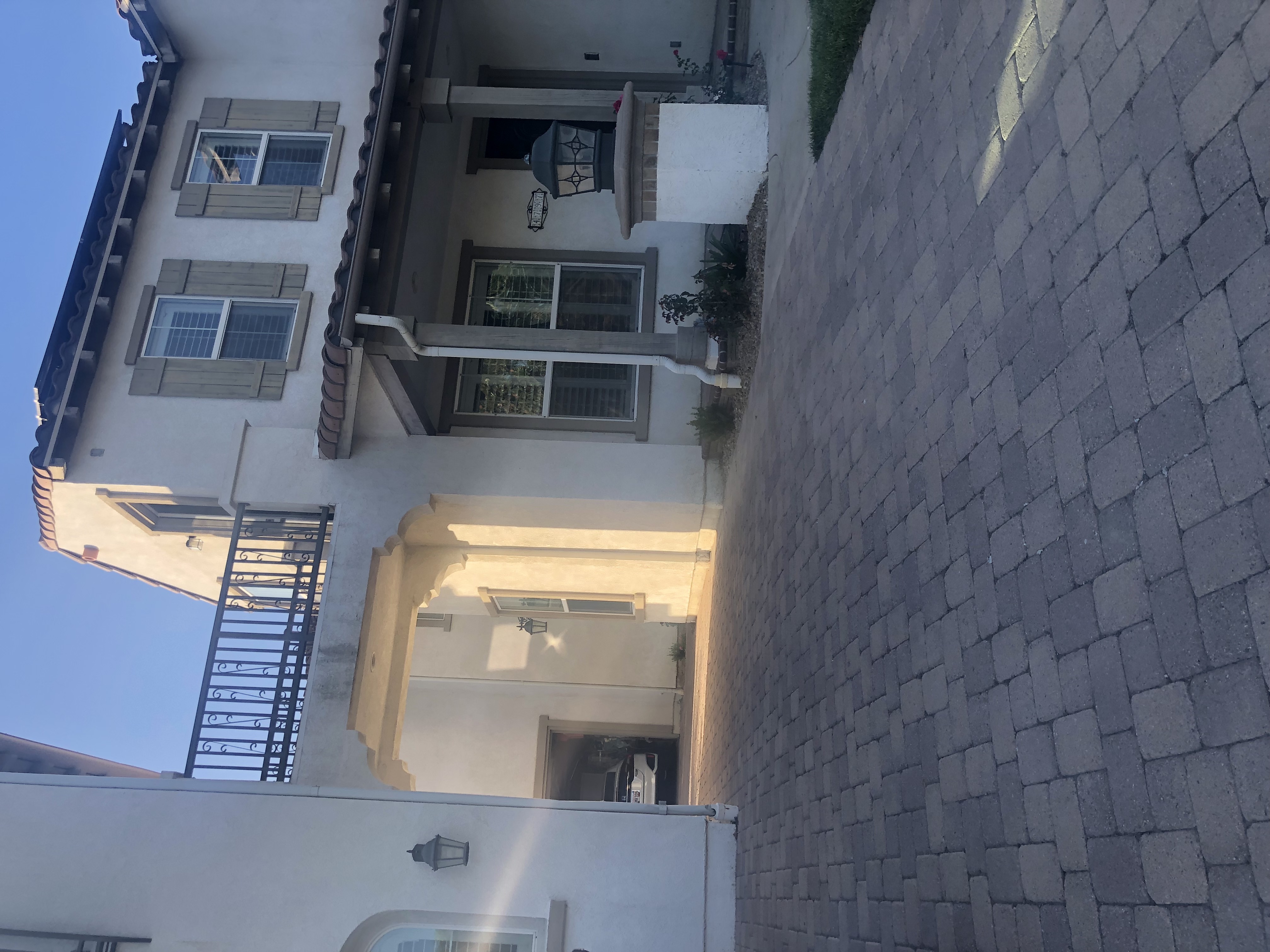 Residential Home Simi Valley Roseann DiGiovanni - Gallery Image