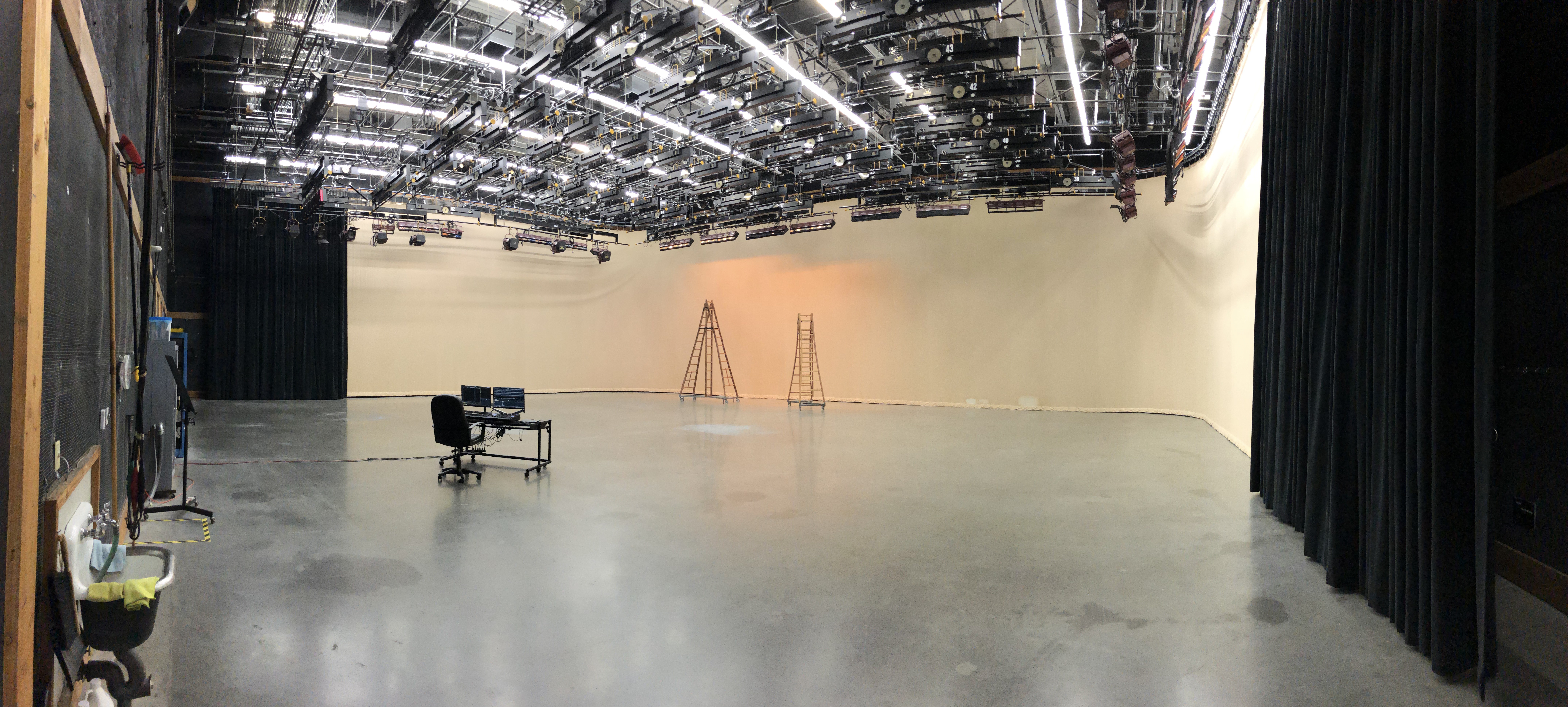 Arroyo West Studios - Gallery Image