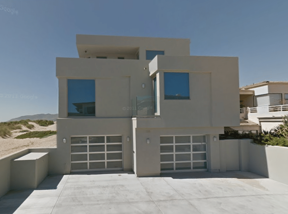Pierpont Beach House - Hero Image