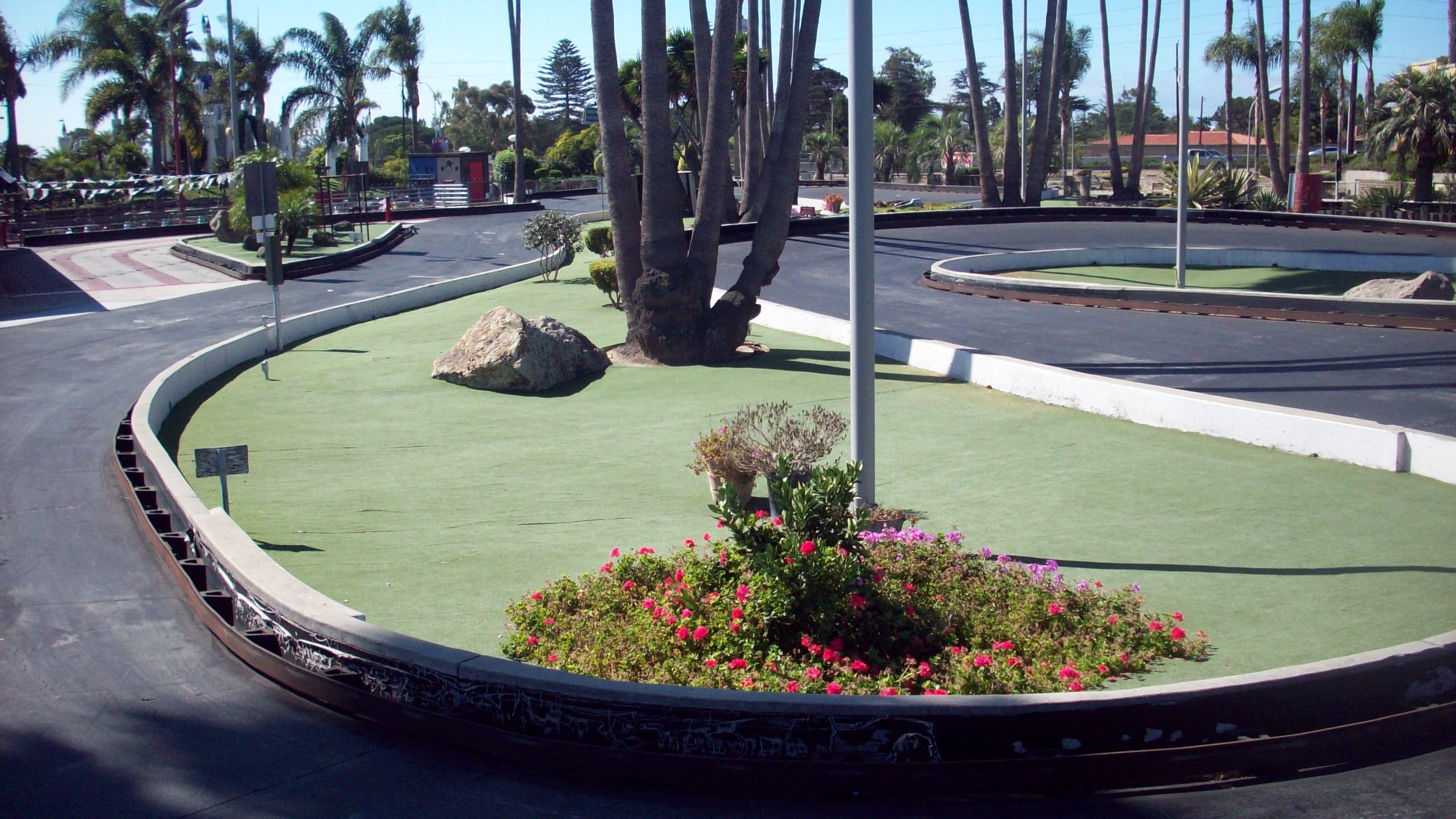 Golf N' Stuff - Gallery Image