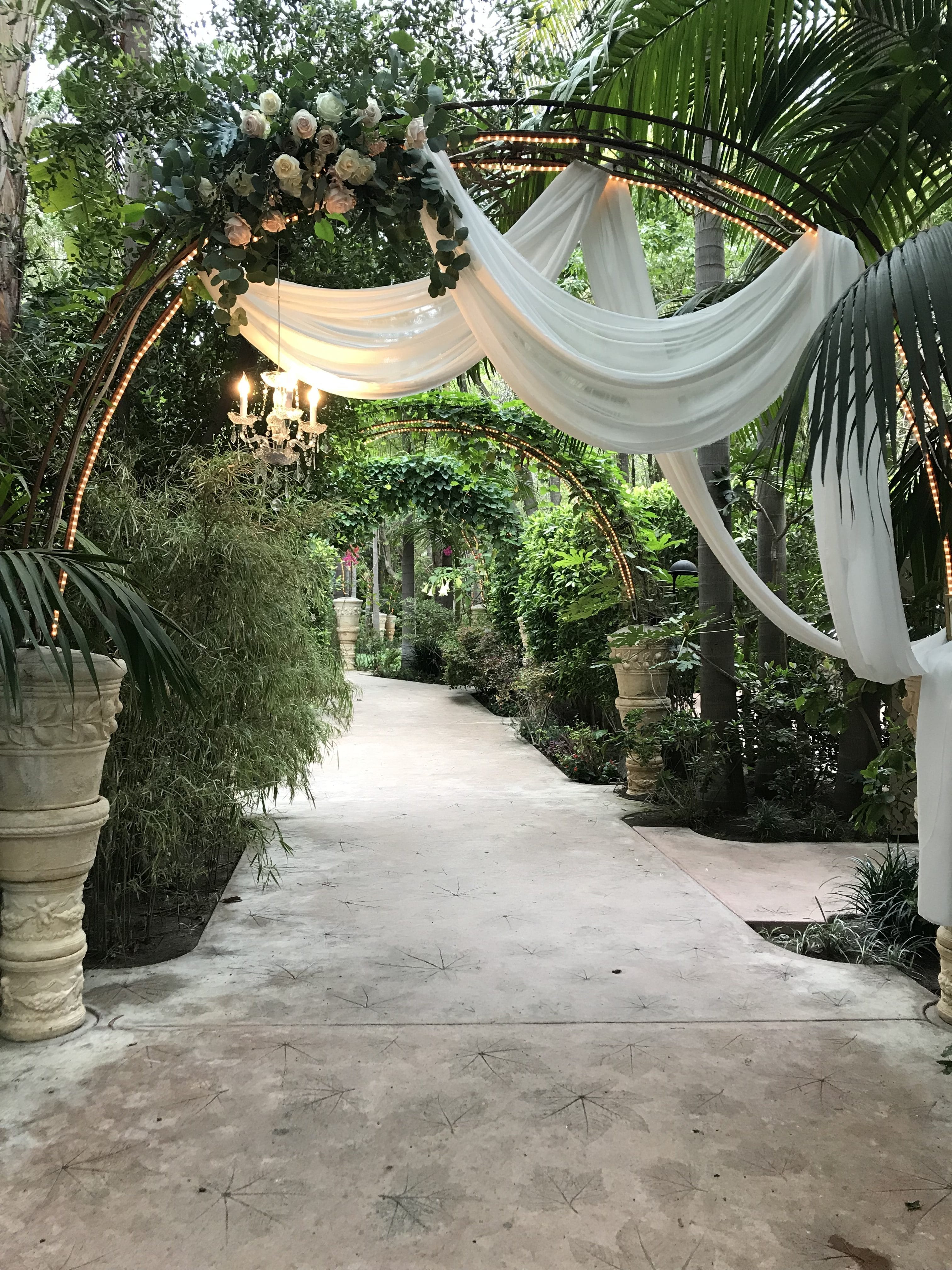 Private Garden Barbara Goodrich - Hero Image